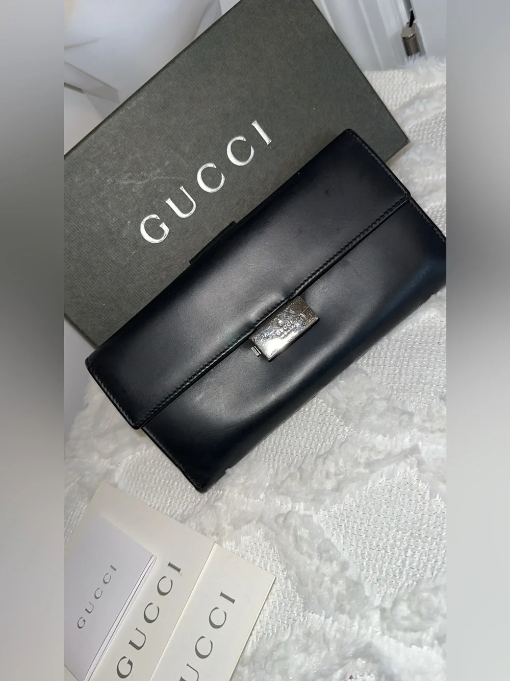 Gucci Black Leather Flap Wallet with Silver Hardware - Picture 2 of 9